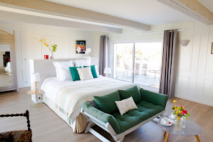 Photo n°2 de Les Hauts d'Etretat à Bordeaux-Saint-Clair (Hôtel)