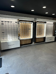 Photo n°5 de Opticien Le Cannet-des-Maures - Optic 2000 - Parking ALDI à Le Cannet-des-Maures (Magasin de lunettes de soleil)