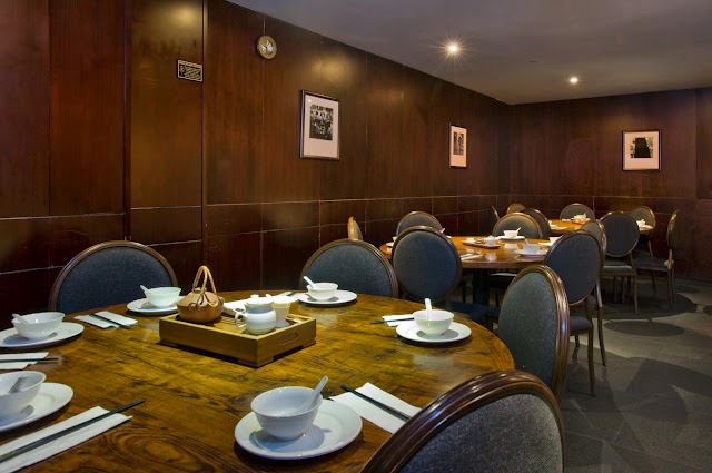 Royal Dragon Restaurant and Karaoke