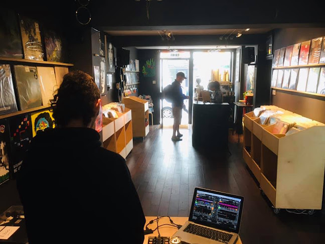Let it Roll Records Limited Open Times