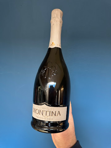 Symposium – Natural Wine Bar, Bottle Shop & Italian Kitchen by null