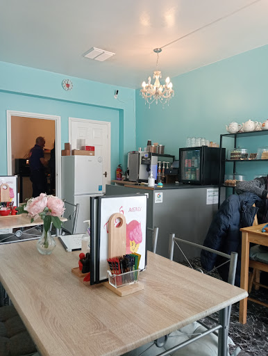 Take 5 Tea room