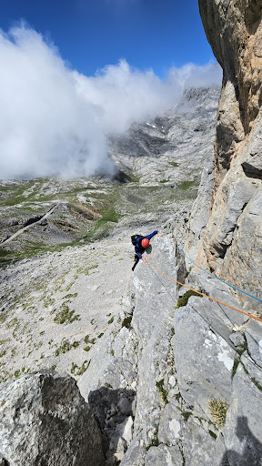 Guía Picos de Europa | Pablo Alonso | Escalada en Cantabria y Asturias - Thumbnail