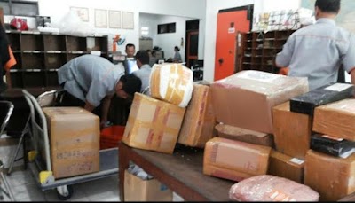 Photos of Post Office Tuntungan (Winly)