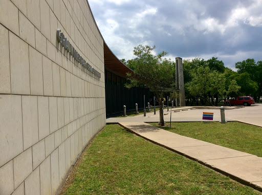 Grauwyler Park Branch Library - Thumbnail
