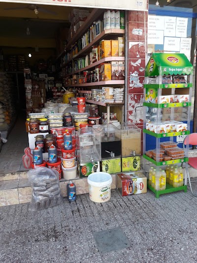electronics-store