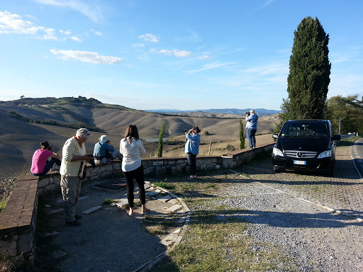 Transfer & Tours Cortona, Rental Car With Driver Cortona - Taxi Cortona - Thumbnail