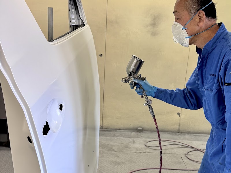 吉原自動車鈑金工業