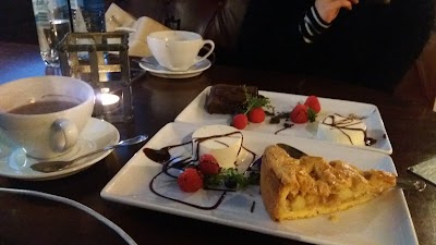 Photos of Caf&egrave; Stationen
