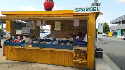 Spargel- und Erdbeeren Mönich Buchen Gallery - Germany