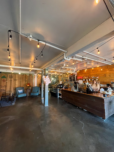 Moby Coffee Roasters - Visual