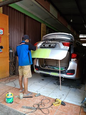 MAX Autocar Paint & Body Repair, Author: Pariyo Jirah