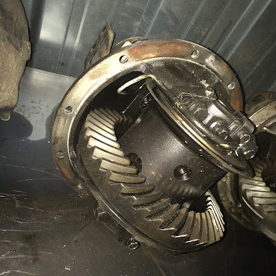 Photos of JAPANESE spare parts market