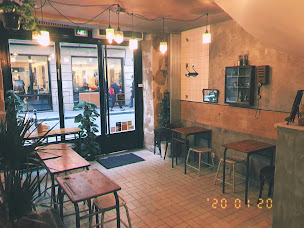 Photo n°84 de Le 37m2 Opéra à Paris (Restaurant de plats à emporter)