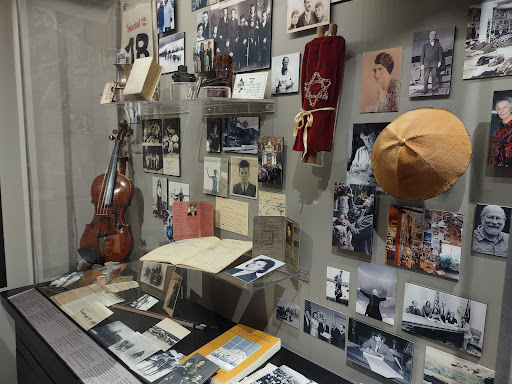 Lubavitch Jewish Center of Alaska - Thumbnail