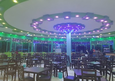 Lazeez Restaurant