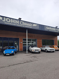 Photo n°9 de John Classic / Garage du Semnoz - Restauration voiture à Viuz-la-Chiésaz (Magasin de pièces de rechange automobiles)