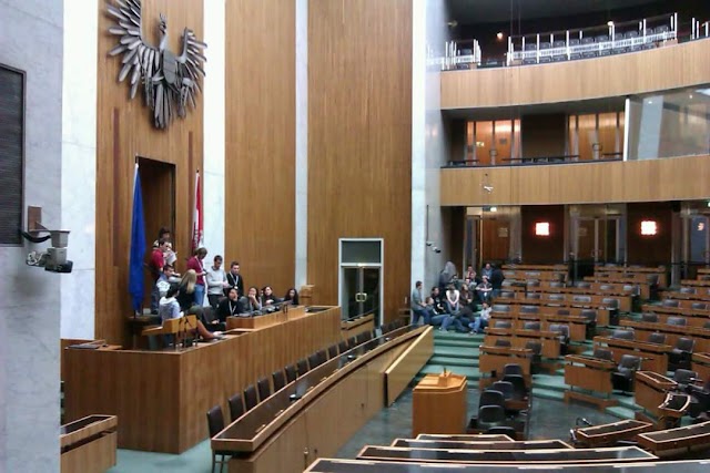 Parlament