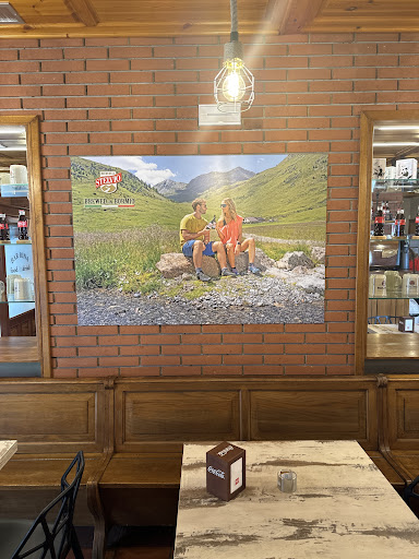 Bar Rina - Visual