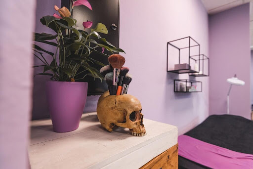 Miss Purple - Thumbnail