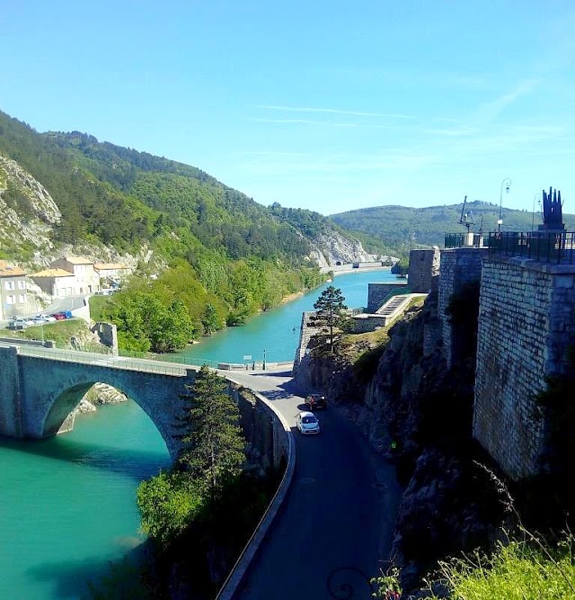 Rocher de la Baume