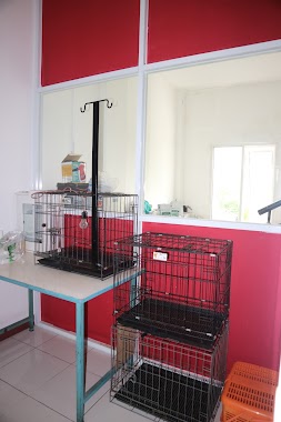 Laika Petshop And Clinic, Author: titus prasetya