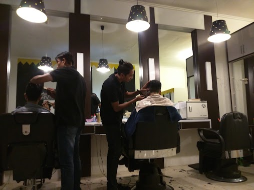 RNB Barbershop, Author: Rheino Indrayasmana