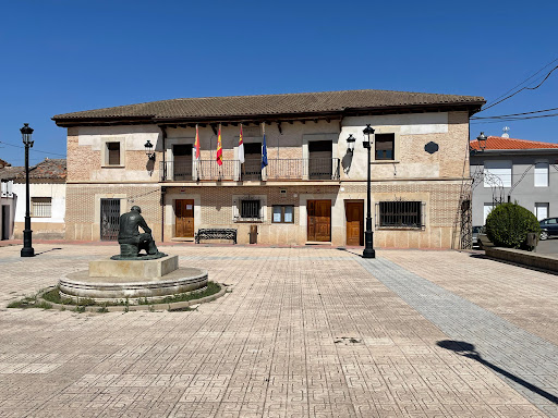Tórtola de Henares Town Hall - Thumbnail