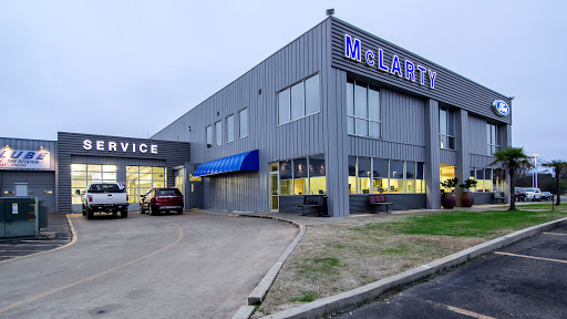 McLarty Ford - Visual