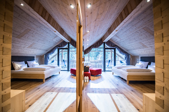 Tenne Lodges by null