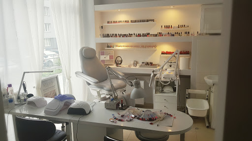 Studio Manicure & Pedicure