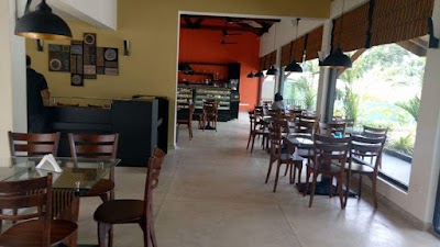 Photos of Sihara's The Cafe On The Highway (Restaurant and Cafe) - Tangalle