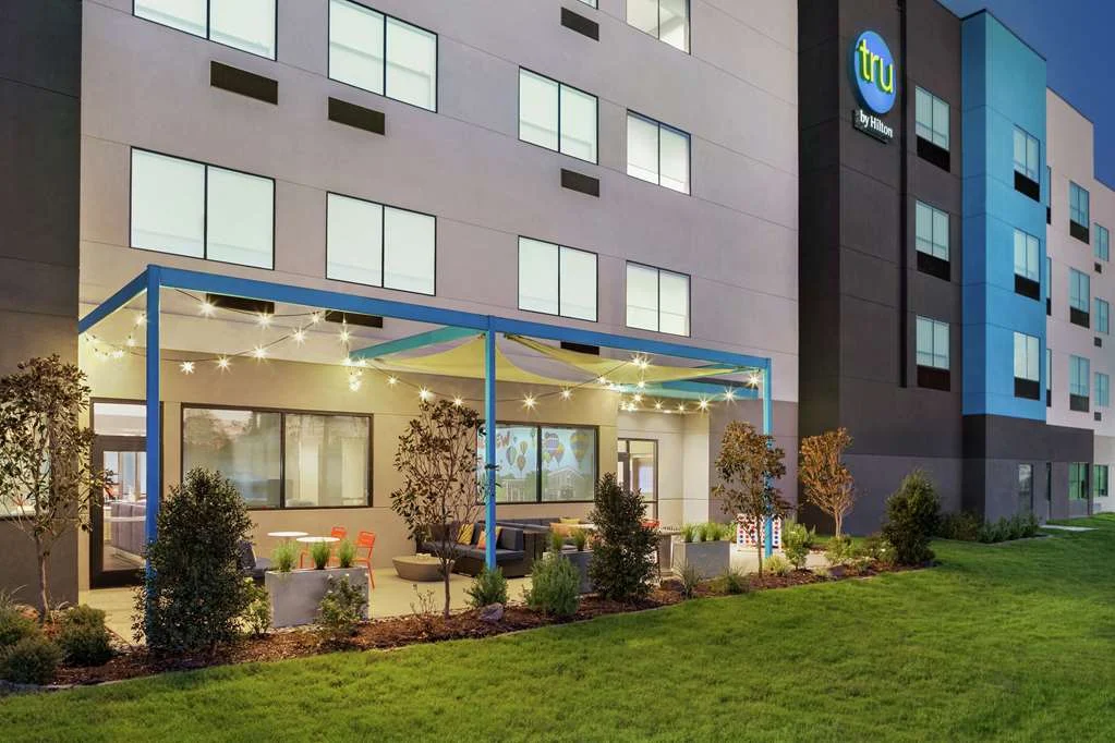 Tru by Hilton Longview