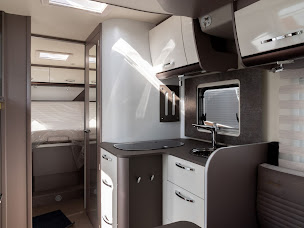 Photo n°17 de Azur 37 à Parçay-Meslay (Agence de location de véhicules de loisirs)