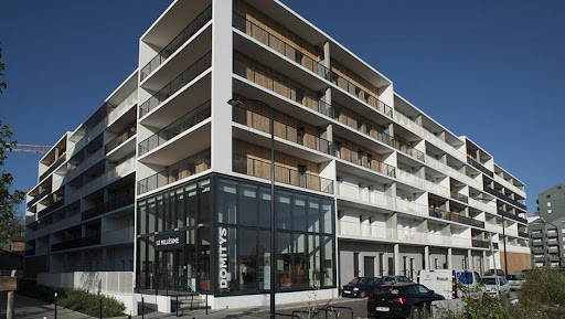 Photo de Villa Rose de Mons | Résidence services proche de Bordeaux à Saint-Morillon (33650)