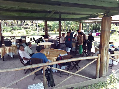 Photos of El Ed&eacute;n