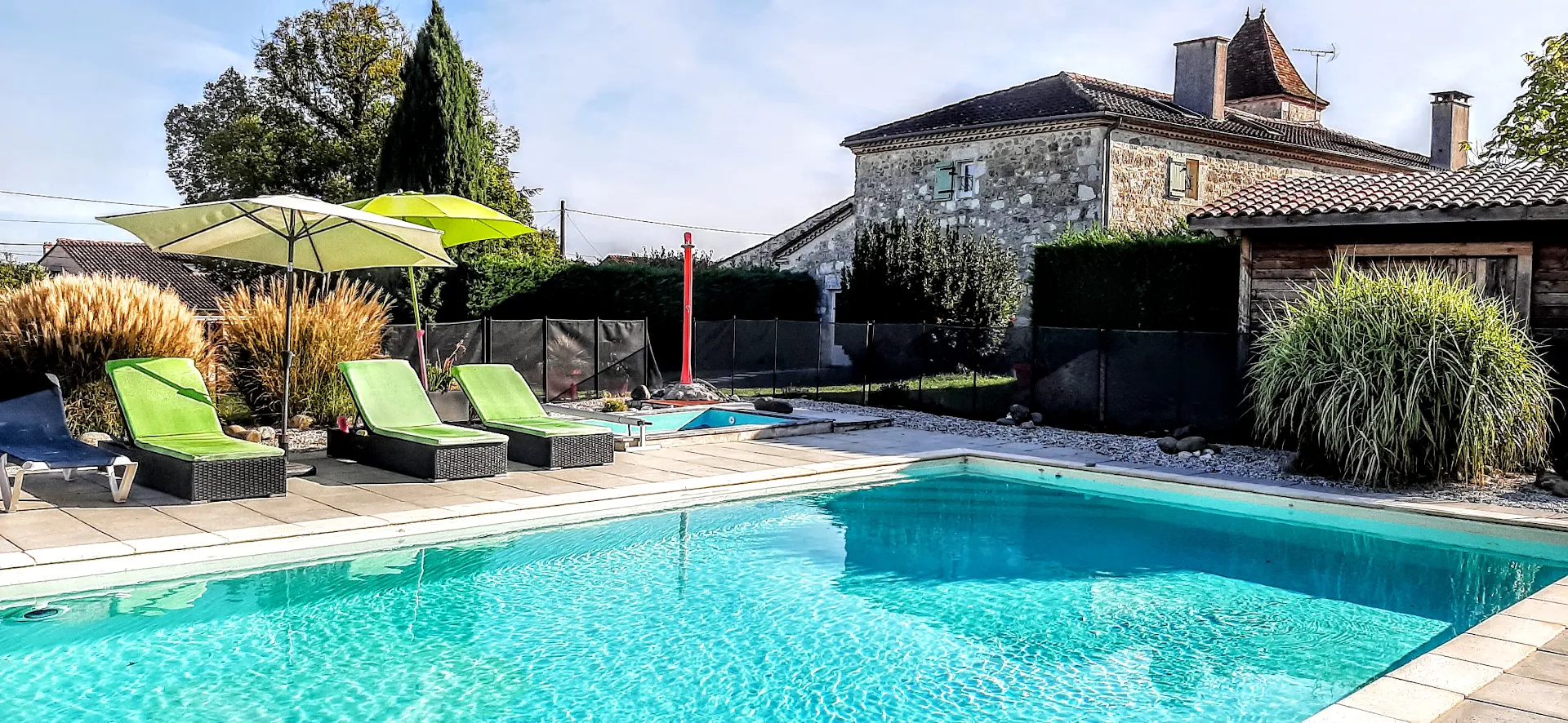 Le pigeonnier de Saint-Vincent - Gîtes avec piscine et grand jardin - à la campagne en Lot et Garonne -