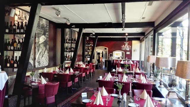 Cedrics Restaurant