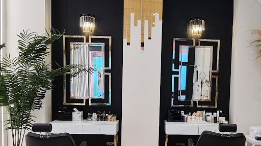 B.YOU.T Salon - leeds - Thumbnail