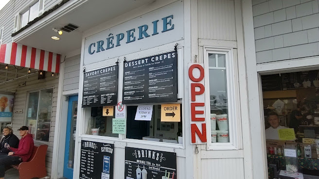 Crepe Neptune by null