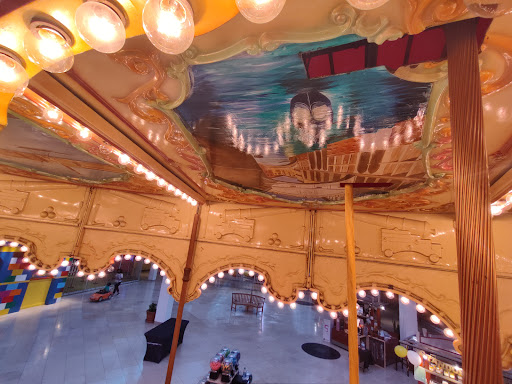 Island Carousel - Thumbnail