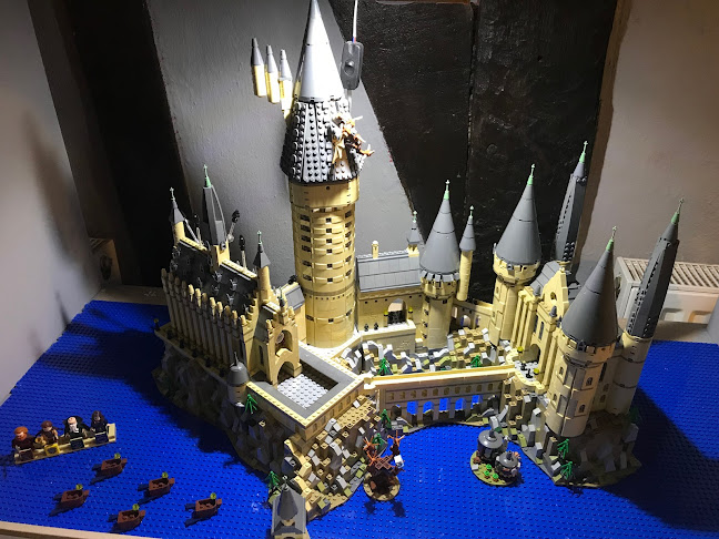 The Potions Cauldron - Shop