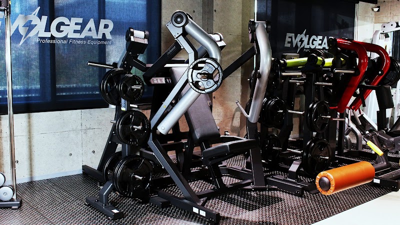 EVOLGEAR(エヴォルギア)福岡本社