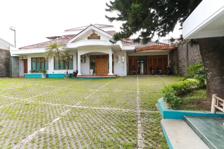 RedDoorz Syariah near Alun Alun Magelang Bayeman