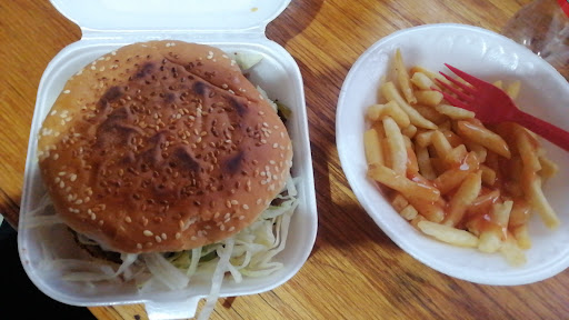FELIPES HAMBURGUESAS - Mexico