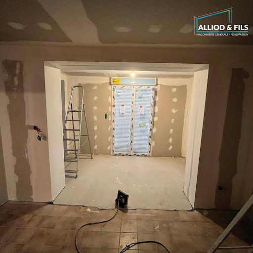 Photo de ALLIOD&FILS - Annonay & Alentours à Roiffieux (07100)