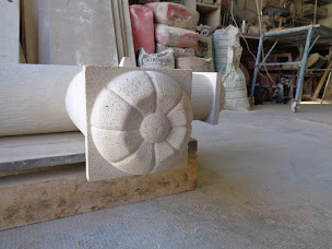 Photo n°17 de Atelier Maxime Commerçon à Montigny-sur-Armançon (Tailleur de pierre)