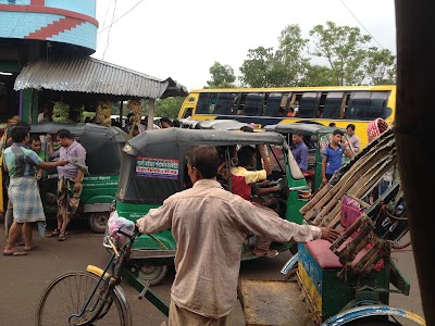 Photos of Dewan Hat Junction Bus Stop