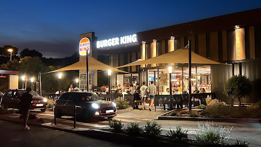 Photo 9 - Burger King