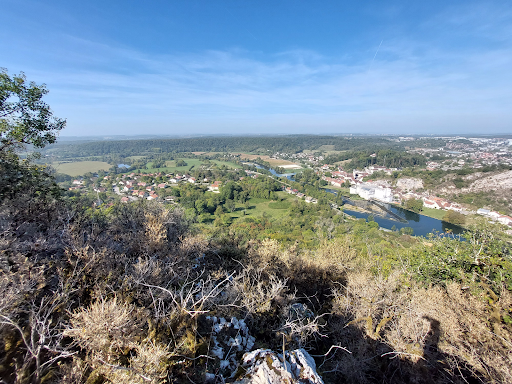 La roche trouée